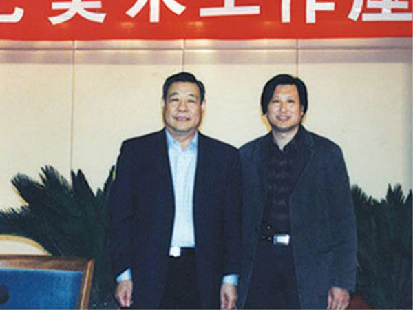 原山東省省長(zhǎng)李春亭與傅紹相總經(jīng)理
